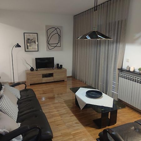 Apartments Valentino Рабац Екстериор снимка