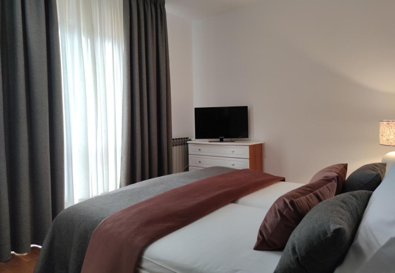Apartments Valentino Рабац Екстериор снимка