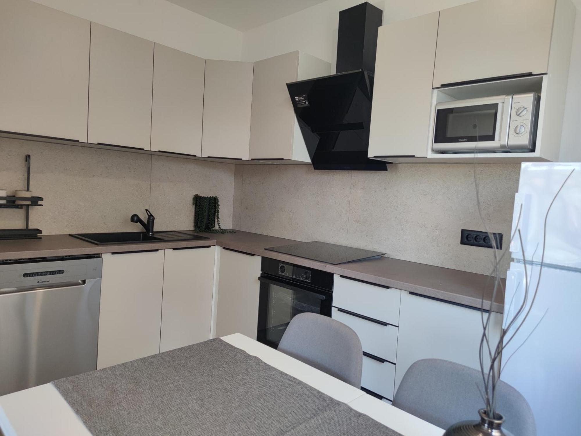 Apartments Valentino Рабац Екстериор снимка